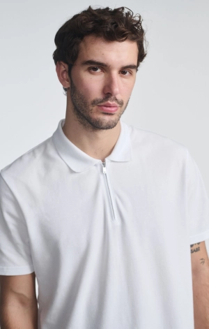 QUARTER ZIP POLO SHIRT IN WHITE