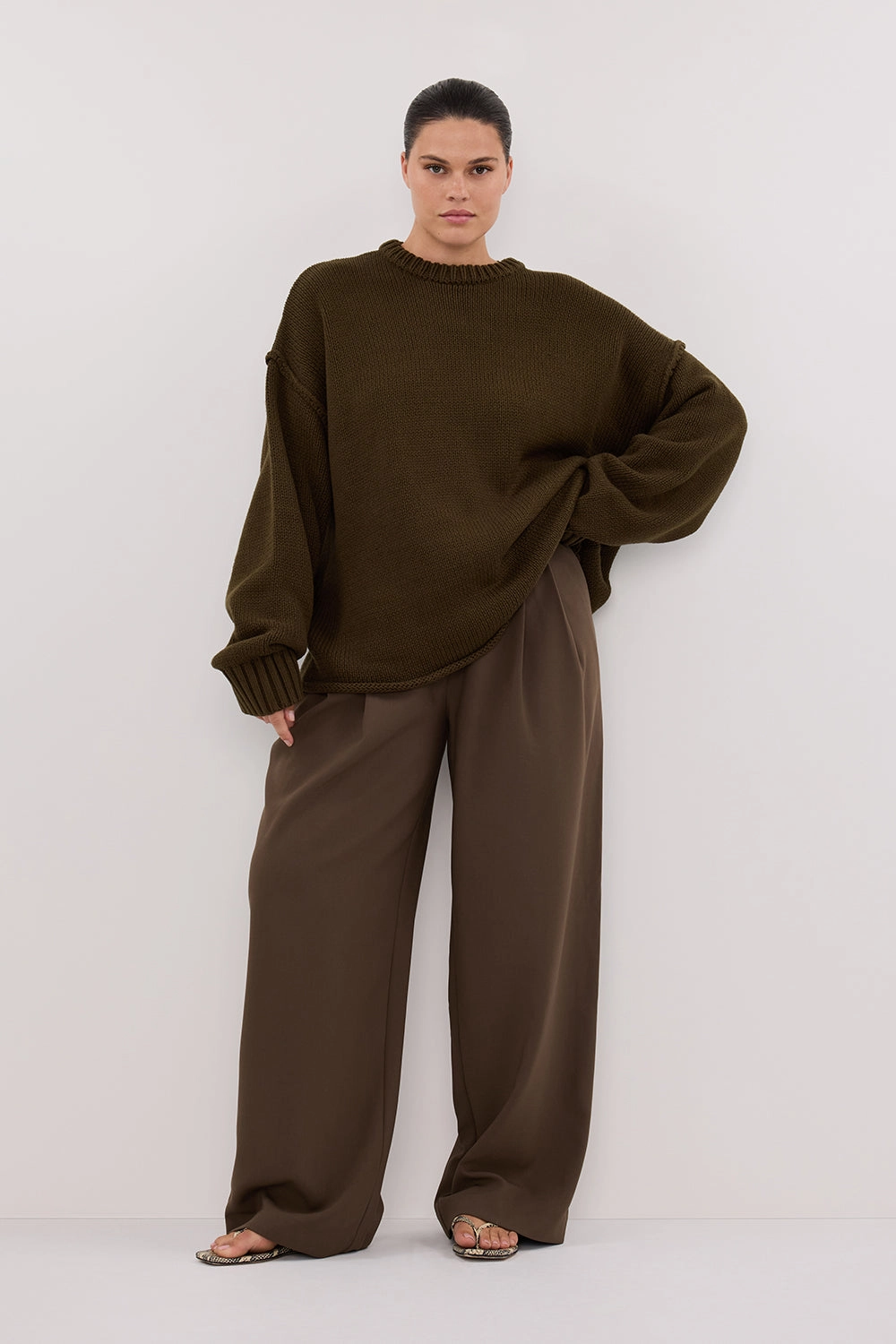 ROY OLIVE LONGLINE KNIT JUMPER