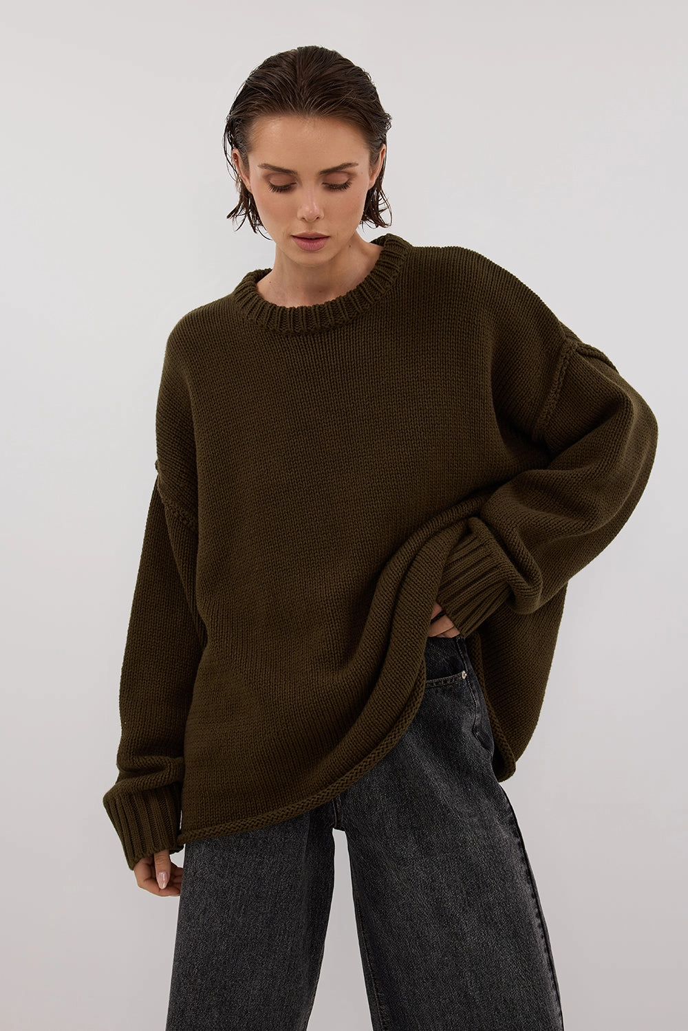 ROY OLIVE LONGLINE KNIT JUMPER