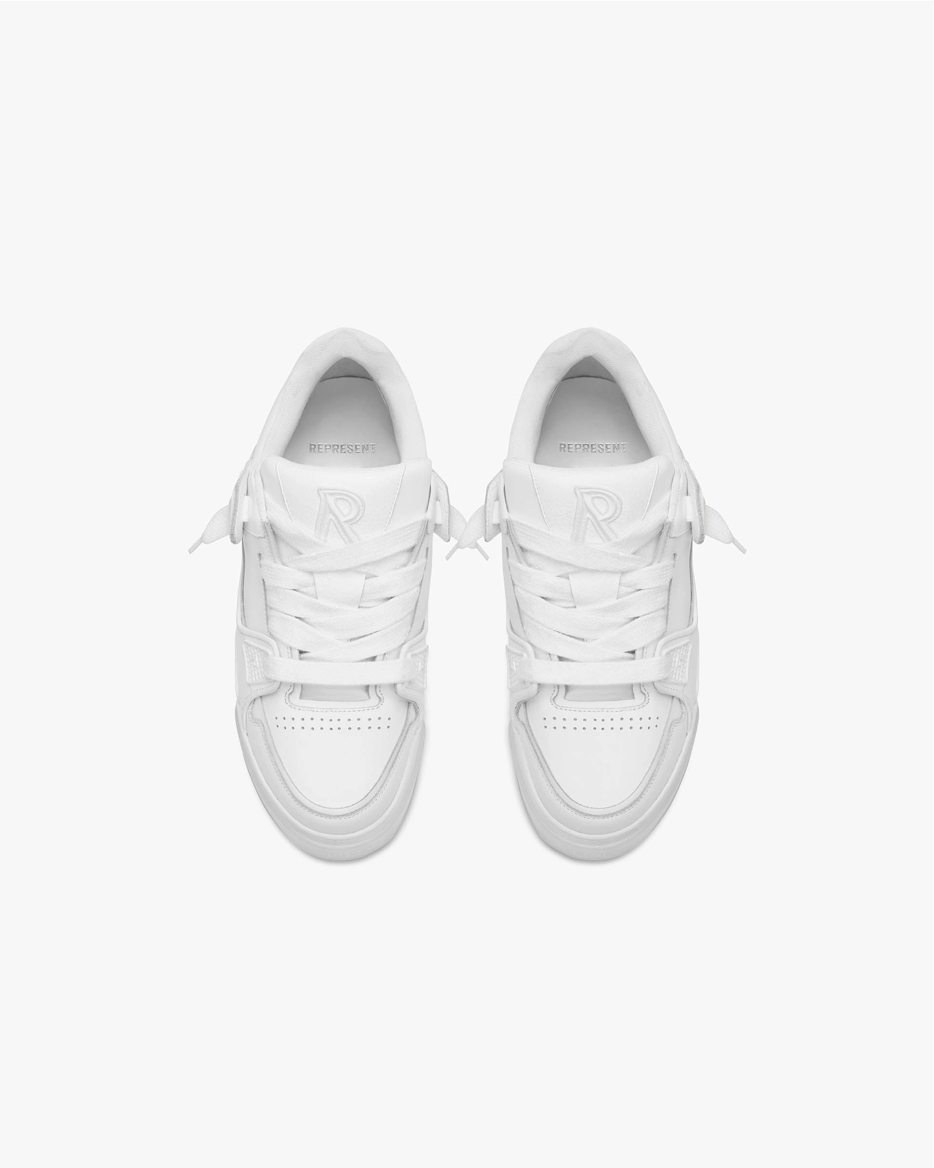 Studio Sneaker - Flat White