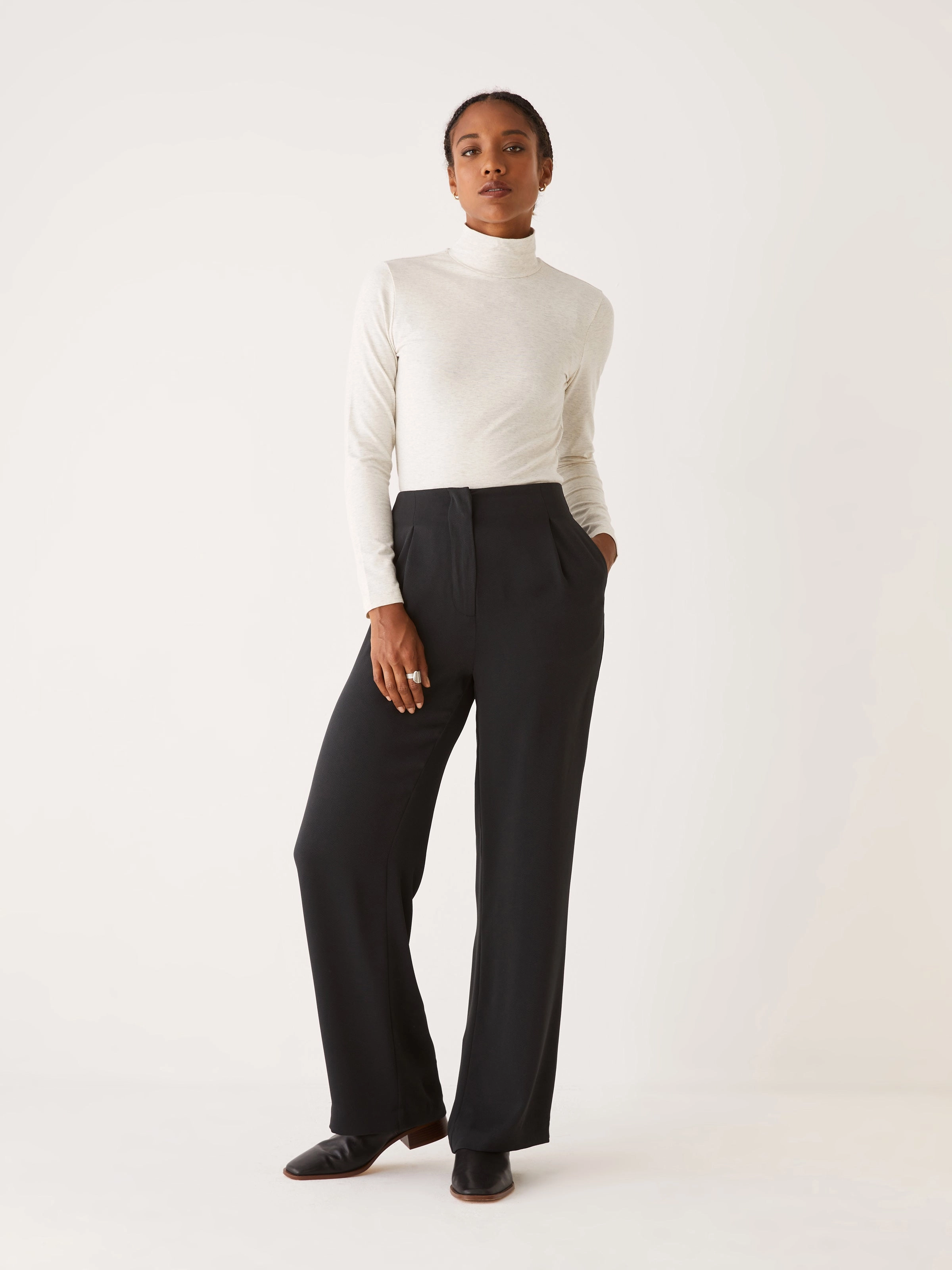 The Sally High Rise Wide Leg Pant in Black